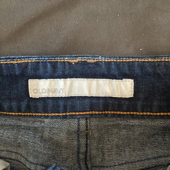 Old navy high rise jean skirt! - Picture 2 of 3